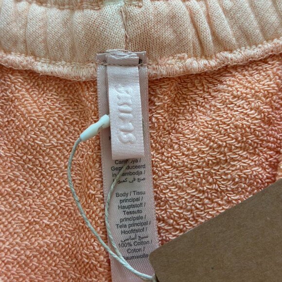 Skims French Terry Classic Short in Cantaloupe, Size Small - Picture 9 of 12